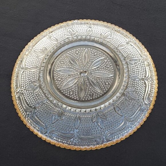 Beautiful Vintage Floral Pressed Glass Serving Plate Gold Trim Intricate Design - Picture 3 of 5